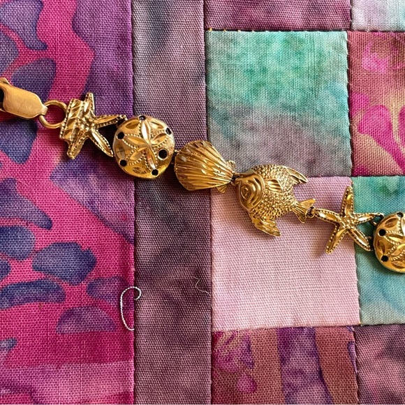 VINTAGE 14K YELLOW GOLD STARFISH, SHELL, AND SAND DOLLAR BRACELET 7” FINAL 🩷 - Picture 8 of 17